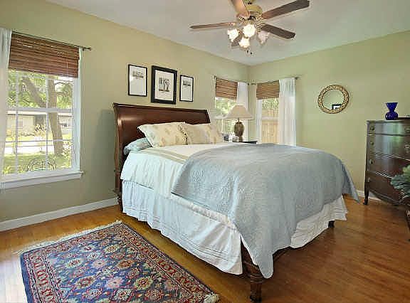 4th image of 6523 Axton Cir