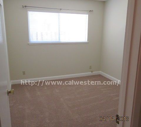 5th image of 512 Northlake Dr