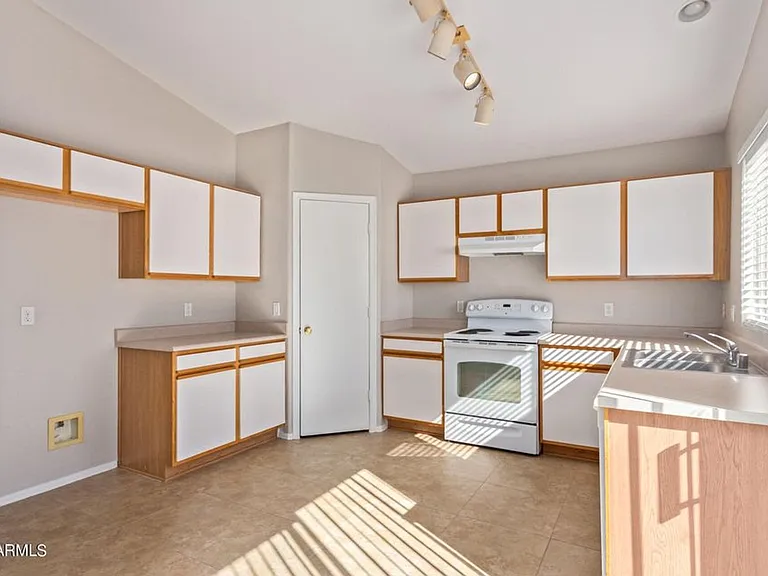 12701 W Cherry Hills Dr — Photo 11