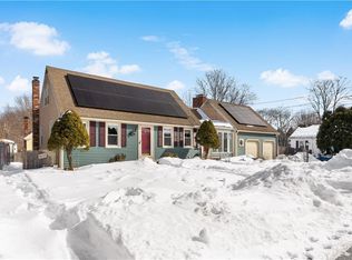 33 Detroit Ave, Warren, RI 02885