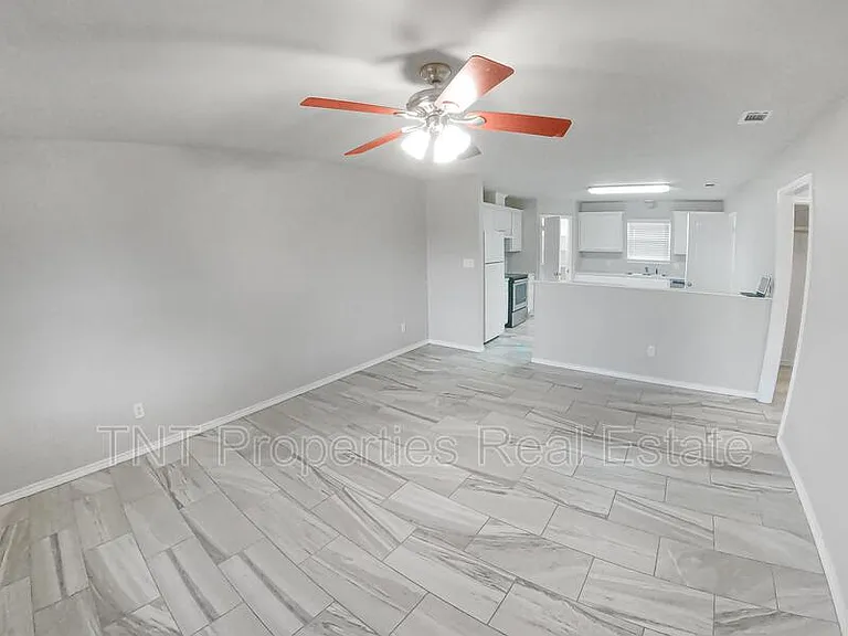 9871 Riskys Ranch Dr — Photo 2
