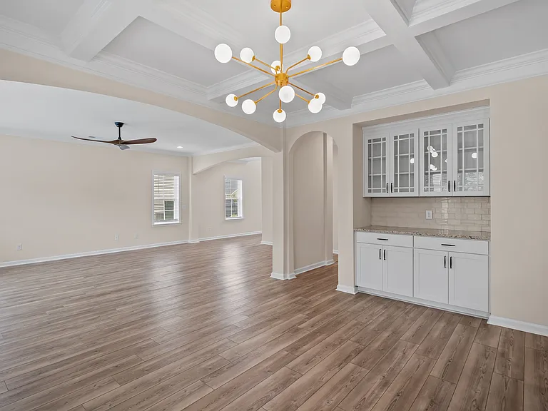 4809 Castleoak Dr — Photo 5