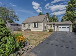 27 Hampshire Ave, Rochester, NH 03867