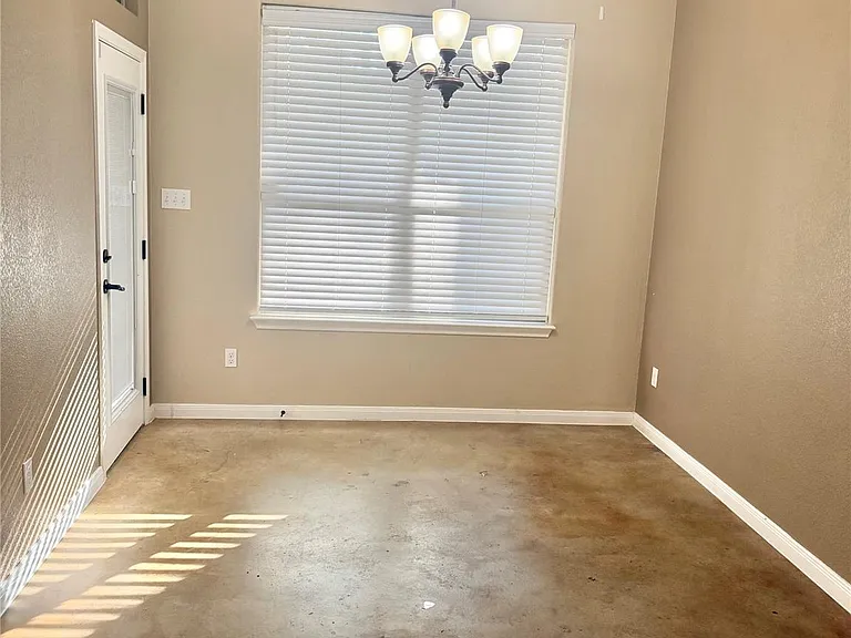 110 Pele Ct — Photo 9