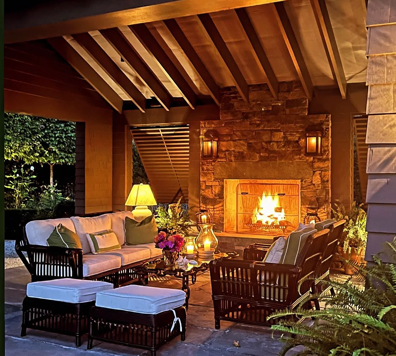 Elevated East Hampton Retreat with Stunning Style Near Village — Photo 2