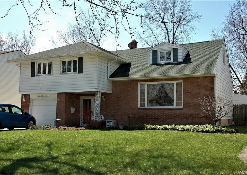 1st image of 151 Millbrook Dr