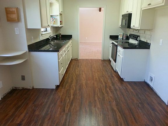 3rd image of 2705 Ted Cir
