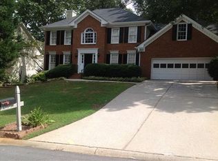 3297 Chinaberry Ln, Snellville, GA 30039