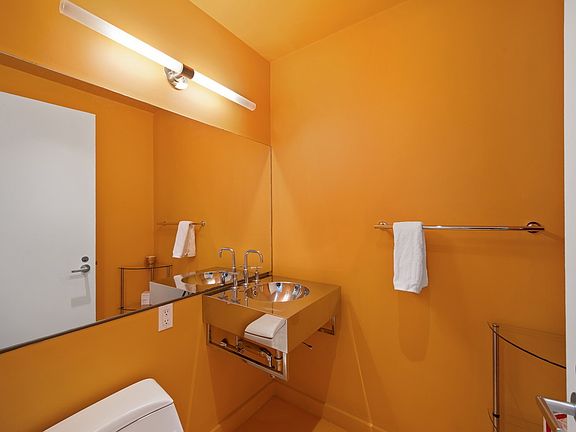 5th image of 66 9th Ave APT 6N