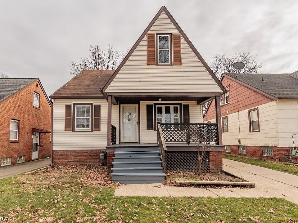 1st image of 2415 Grovewood Ave