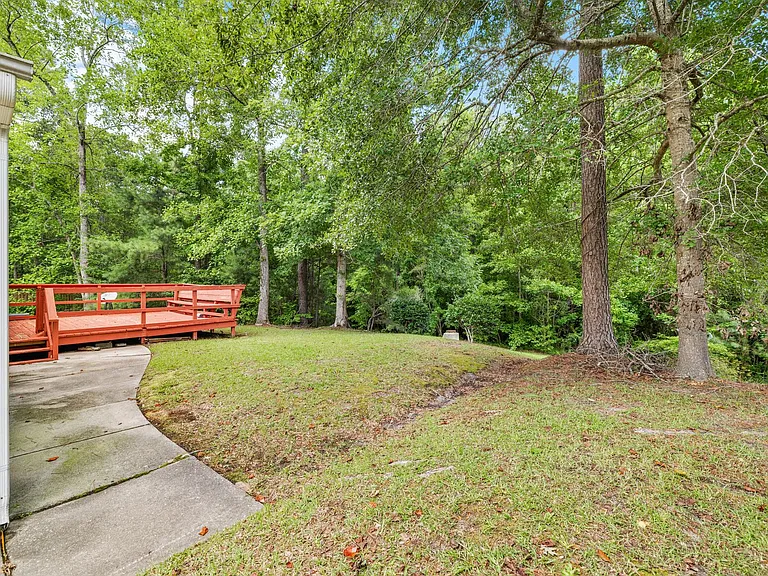 934 Welsh Ln — Photo 32