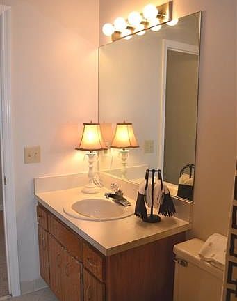 3rd image of 2135 Acklen Ave APT 4