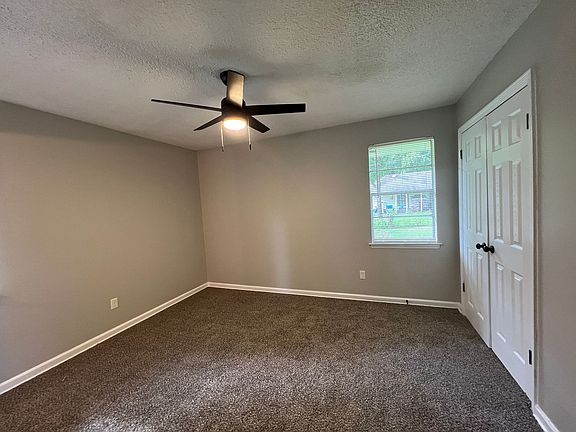 5th image of 3236 Gaylord Ln
