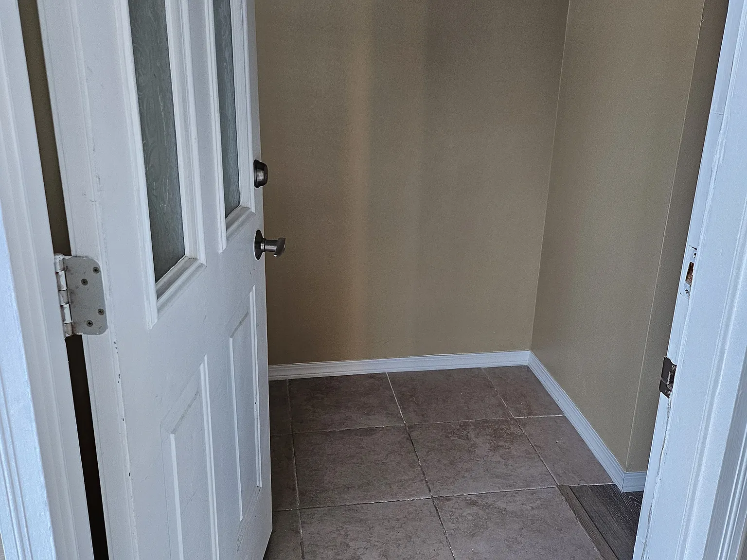 Lake Terrace Ln, Mount Vernon — Photo 3