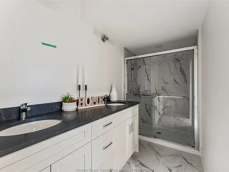 247 Brock St #103 — Photo 25