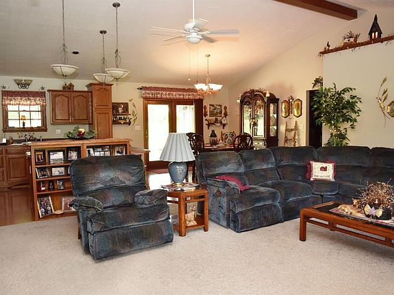 5th image of 348 Westview Dr