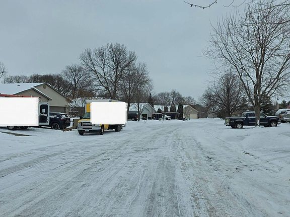 5th image of 6193 Mill Run Rd
