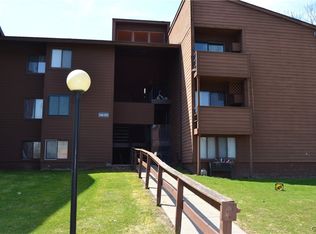 349 Village Blvd N, Baldwinsville, NY