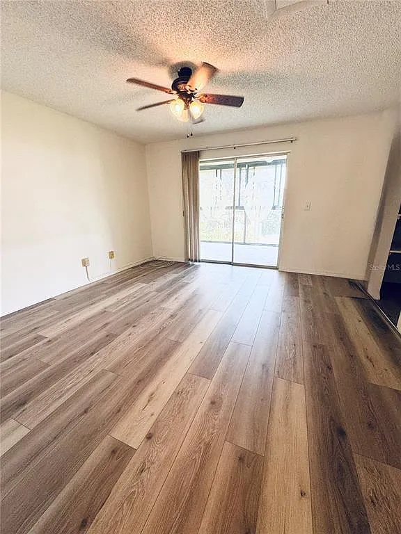 1 bed, 1.0 bath, 593 sqft, $1,295 — Photo 3