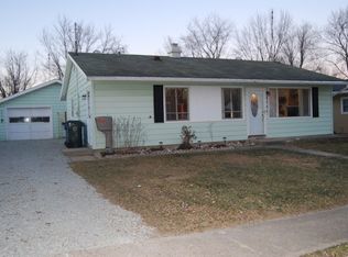 1526 Kenwood Ave, Plymouth, IN 46563