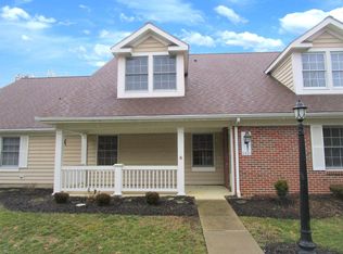 8381 Orchard Knoll Ln, Columbus, OH 43235