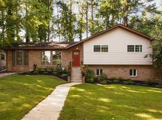 2885 Harcourt Dr, Decatur, GA 30033