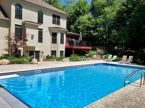 pool 1