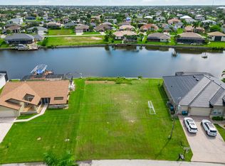 3051 SW 27th Pl, Cape Coral, FL 33914