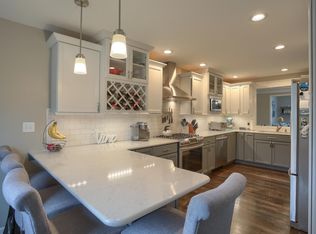 205 Mapleton Dr, Harrisburg, PA 17112