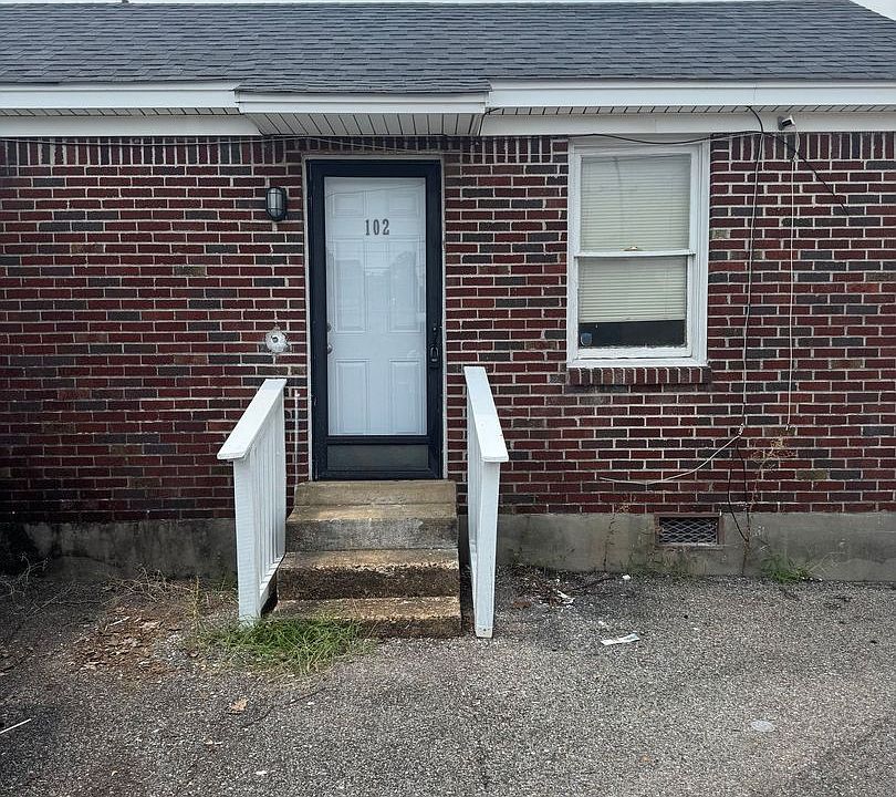 1st image of 3476 Spottswood Ave Unit 102