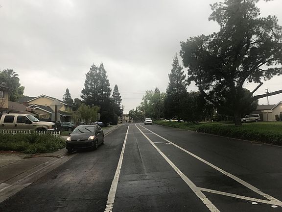5th image of 4424 A Pkwy