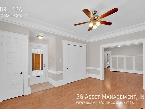 2nd image of 912 Marin St