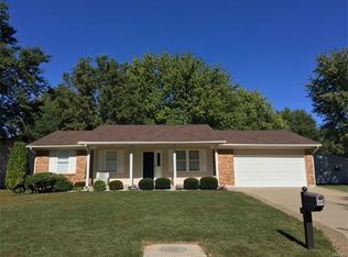 45 Constellation Hl, Saint Peters, MO
