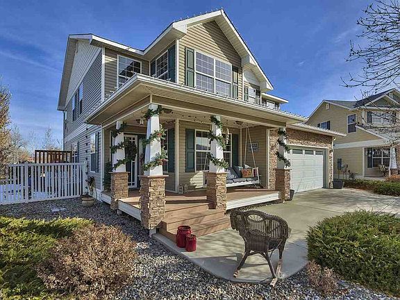 3rd image of 1297 Claremont Dr