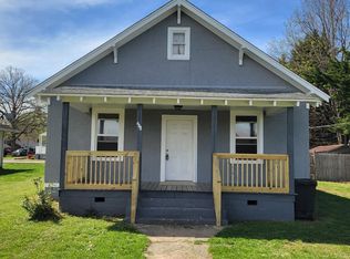408 Franklin Blvd S, Gretna, VA 24557