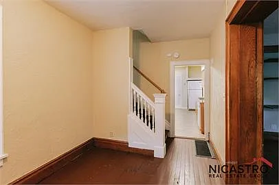 252 E Lane Ave — Photo 14