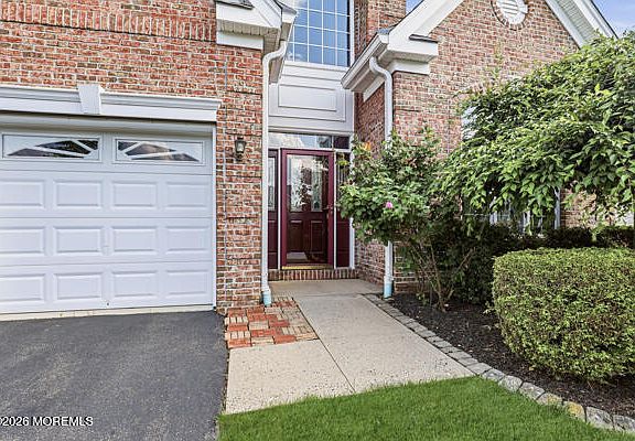 3rd image of 54 Bay Hill Road