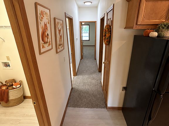 5th image of 1035 Laurel Tree Ct #B