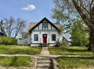 4717 W 52nd St, Stettler, AB T0C2L2