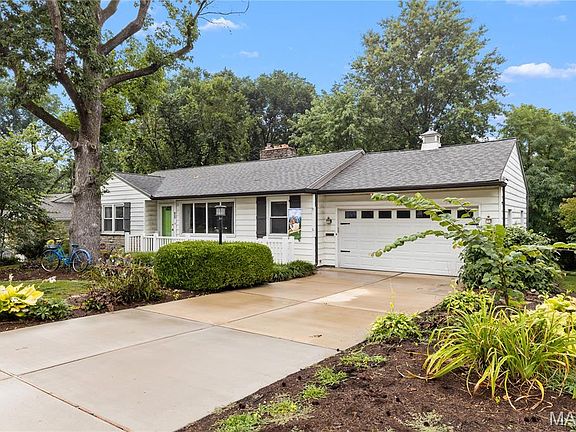 2nd image of 425 Linum Ln