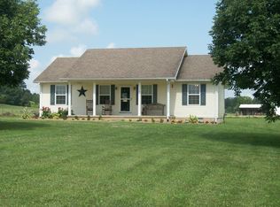 104 Spring Meadows Dr, Mount Sterling, KY 40337