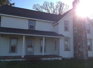 13140 Highland Rd, Hartland, MI 48353