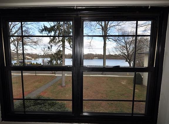 Living Room views of lake Isle.