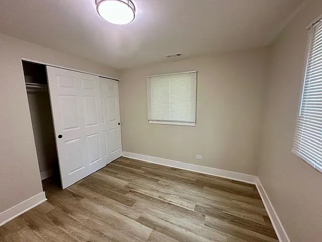 1707 Winthrop Ln — Photo 9