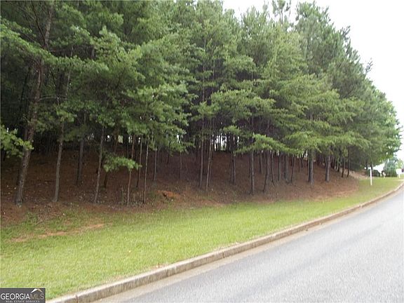 4th image of 3533 Lake Ridge Dr