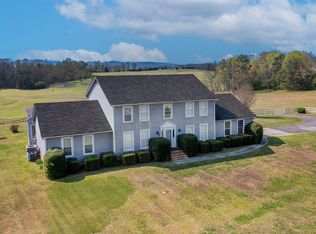 248 Country Estates Rd, La Fayette, GA 30728