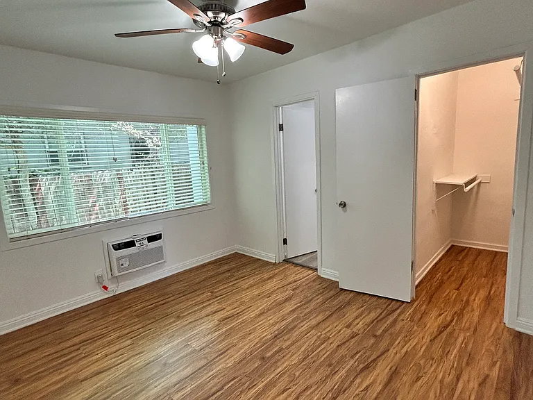1695 Summit Ave #1695 — Photo 13