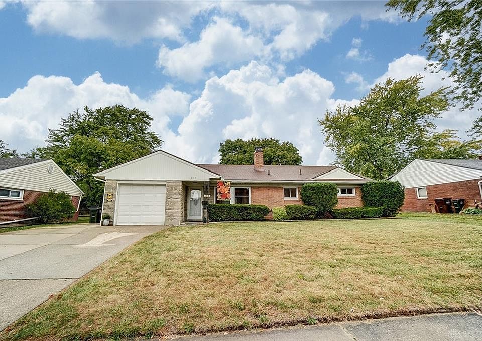 1st image of 835 Fairacres Dr