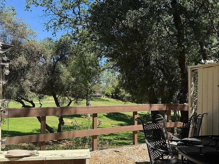 19080 Dyer Ct #7 — Photo 11