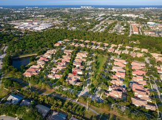 105 Via Azurra, Jupiter, FL 33458